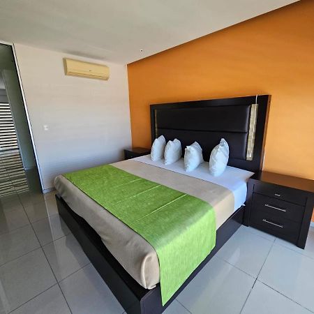 Hotel Torres Eugenia Coatzacoalcos Exteriör bild